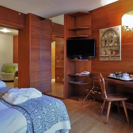 Hotel Mirage Кортина-д'Ампеццо Экстерьер фото
